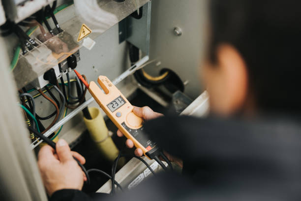 Best Local Electrician Companies  in Melrose, MA